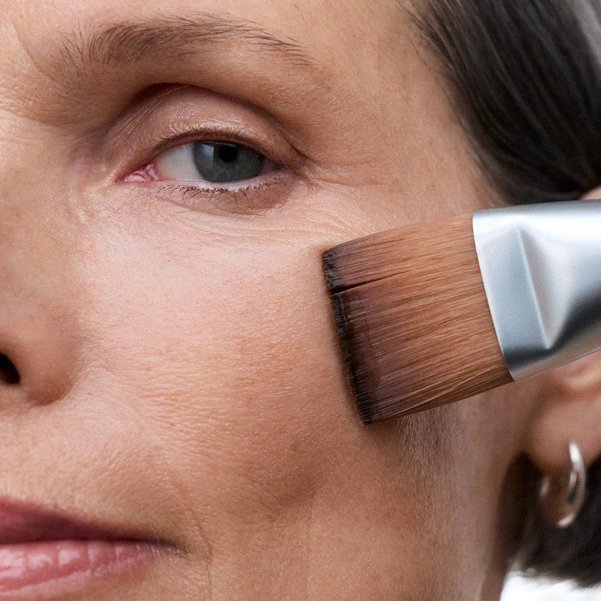 Clean Sweep Applicator Brush - Skincare Application Brush - Image 3